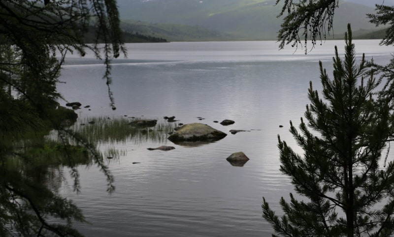 Bukhtarminskoe lake and his environs.