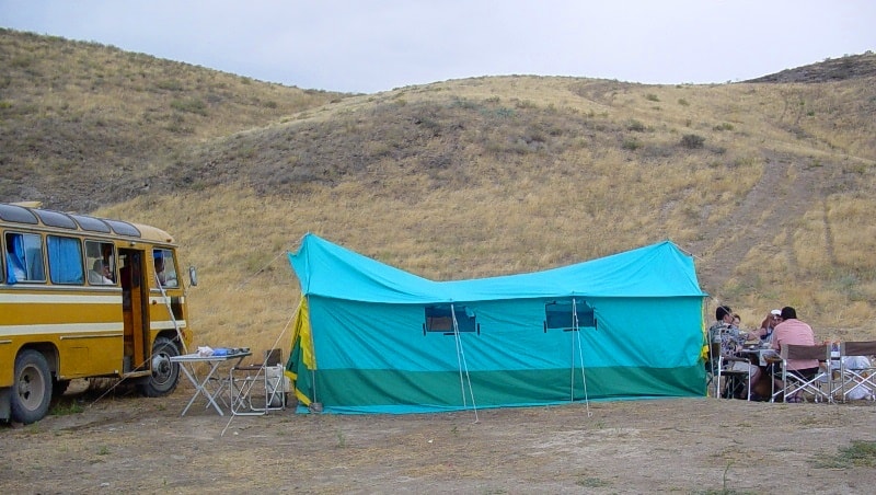 Tent for kitchen and the dining.