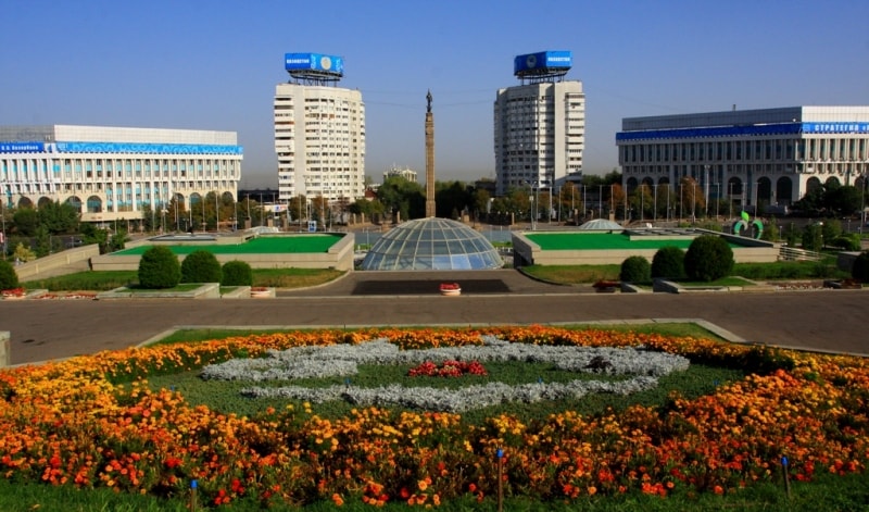 Площадь Республики.