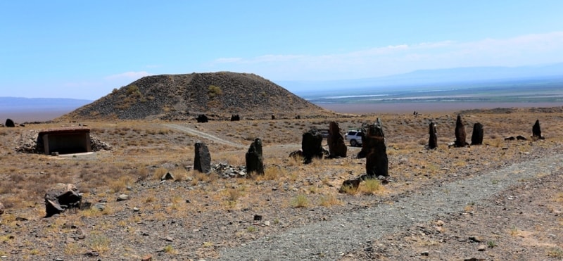 Burial mounds Beshatyr. Altyn-Emel national park.
