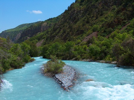 Aksu river.