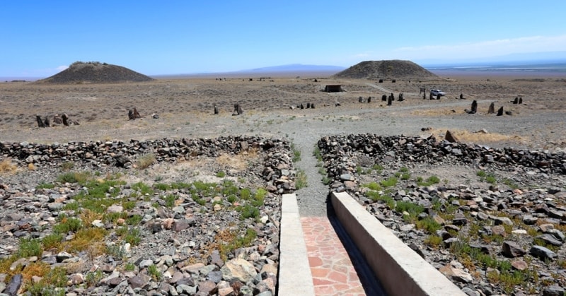 Big Beshatyr burial mound. 