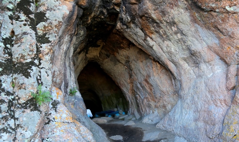 Aulie-Tas a cave in park Bayanaul.