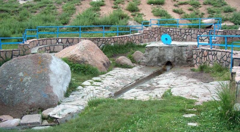 Spring in Toruaigyr village.