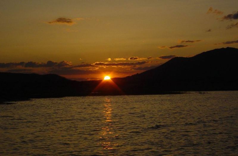 Закат на озере Сабандыколь.