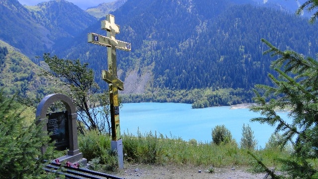 Monument on the Issyk lake.