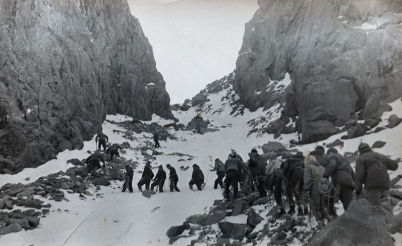 Alpiniada to the Komsomol peak. From the album of Viktor Matveevich Zimin.