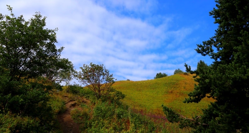  Kumbel tau ridge and its vicinities.