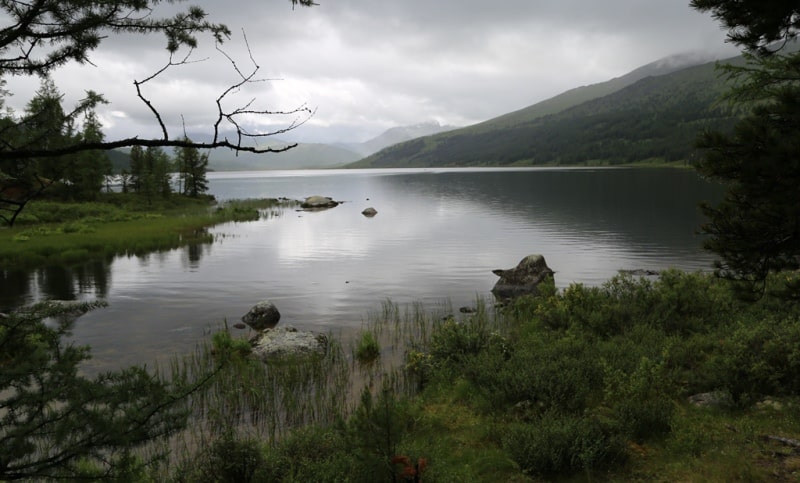 The Bukhtarminskoe lake and his environs.