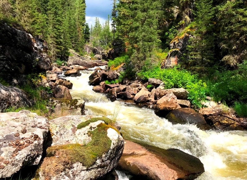 Водопад Язевый и его окрестности.