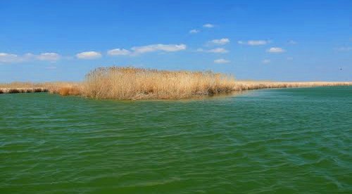 Озеро Аксуат.