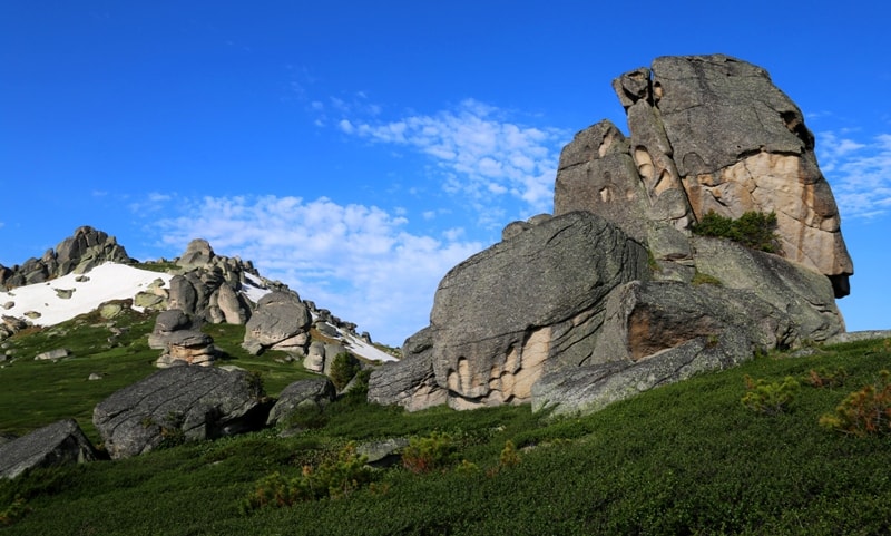 Линейские столбы (Каменная сказка).