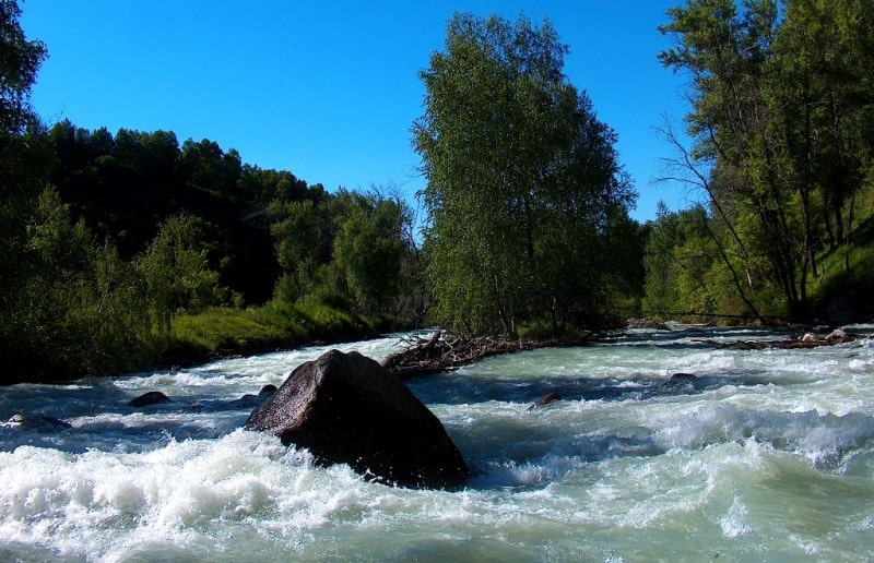 The river Aganakty.