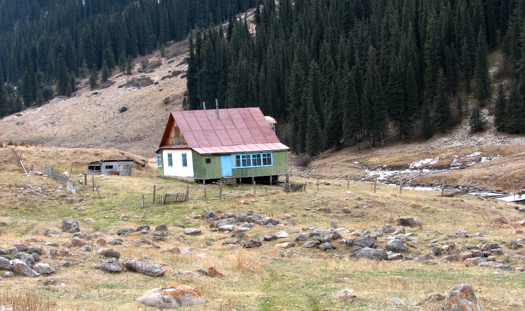 Health resort in gorge Altyn-Arashan. 