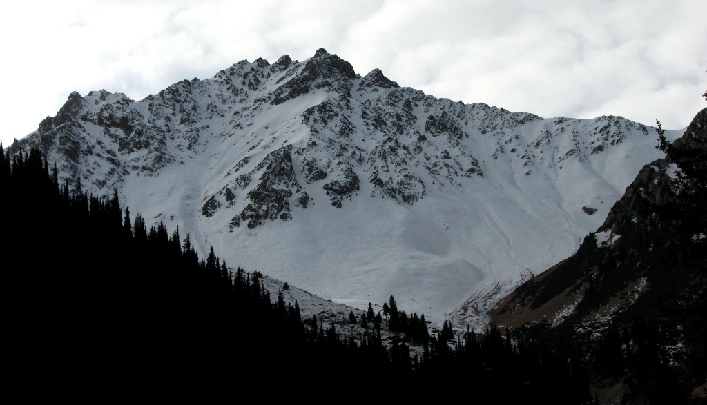 Mountains around health resort in gorge Altyn-Arashan. 