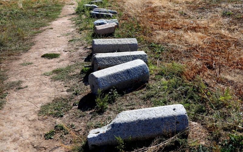 Каменные орудия труда найденные в окрестностях комплекса Башня Бурана.