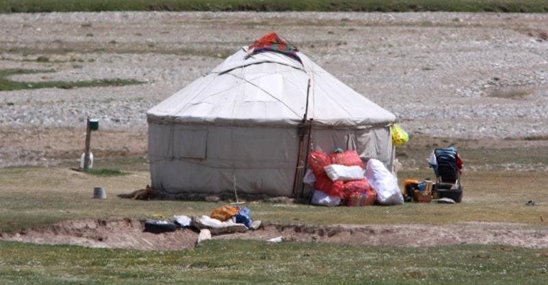 Environs of the Aksuusky archaeological complex.