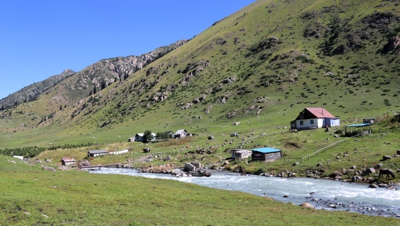 Sights gorge of Arashan.