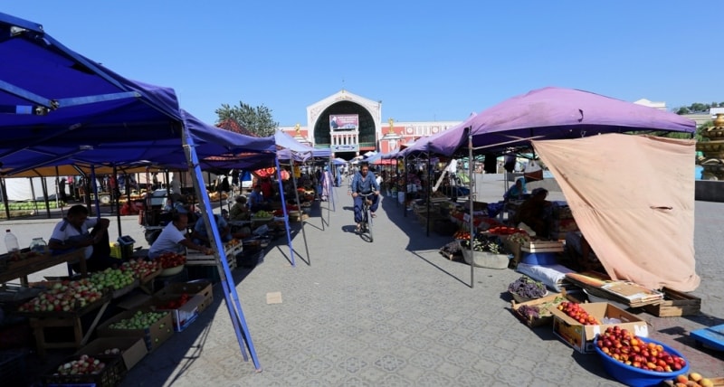 Market open-air.