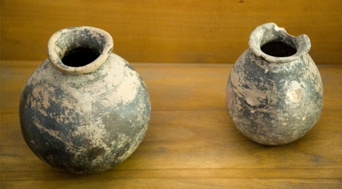 Ceramic vessels. Exhibits of an archeologic exhibition.
