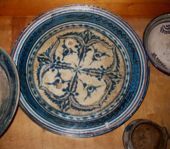 Ceramic dish. Northern Tajikistan. XIX century