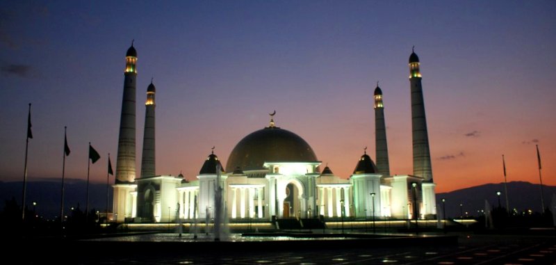 Turkmenbashi Rukhy mosque in Kipchak.