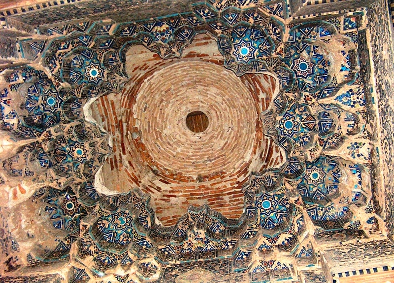 Мавзолей Султан Али (XVI век).