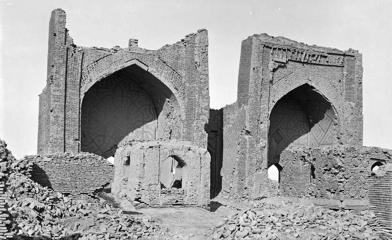 Асхабы Мухаммеда - Бурейд ибн Ал-Хусейб Ал-Аслами и Ал-Хаким ибн Амр Ал-Гифари.  1890 год.