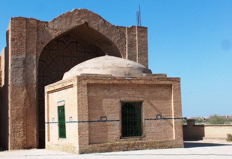 Askhabs mausoleum.