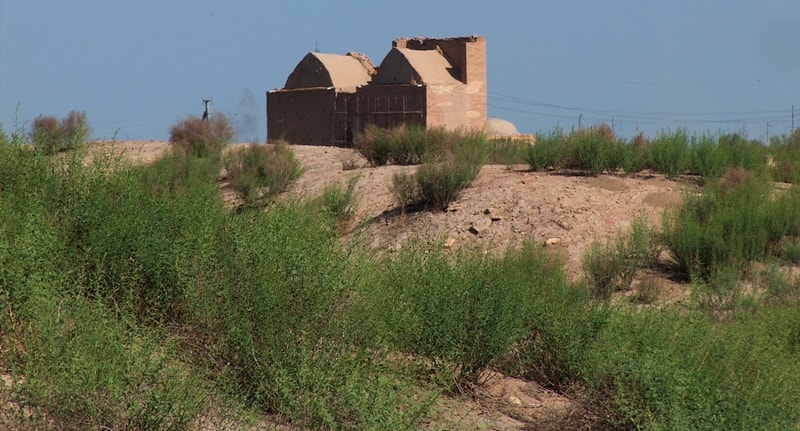 Askhabs mausoleum.