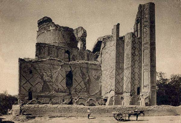 Фотография мечети Биби Ханум Поля Надар. 1890 год.