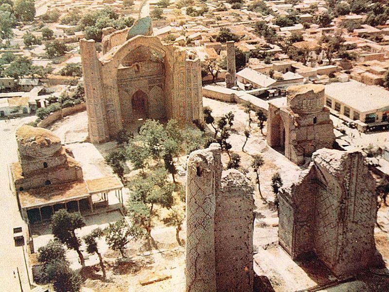 Мечеть Биби-Ханым до реставрации. Самарканд, 1968 год.