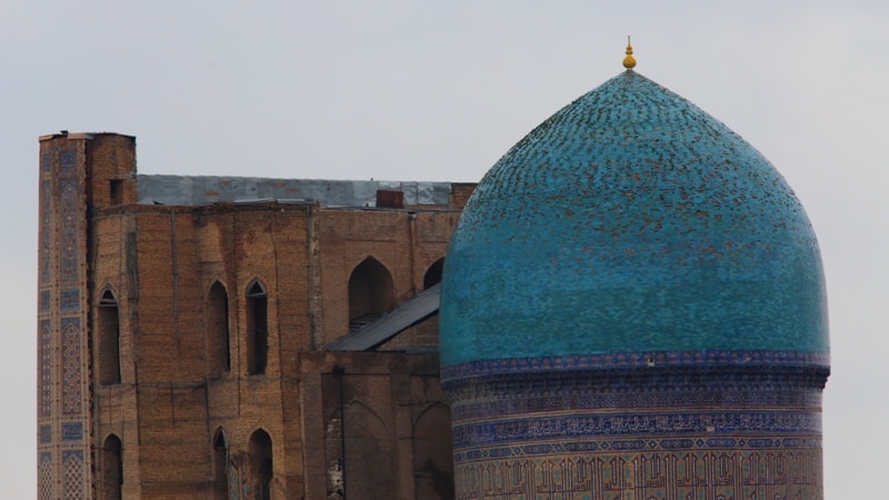 Bibi-Khanym cathedral mosque.