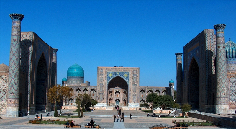 Площадь Регистан.