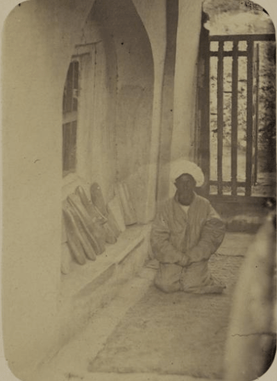 Mausoleum of Khoja Abdu-Darun. A window from the tomb of the saint, overlooking the gallery called Ziaretga.