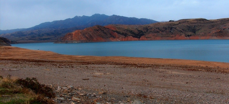 Чарвакское водохранилище.