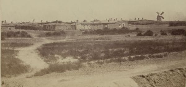 Russian settlement in the Kazalinsk fortification (Fort No. 1). Photograph by Alexander Ludwigovich Kun. Period from 1868 to 1872.