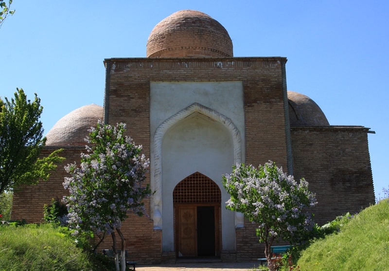 Mausoleum of Abdel Aziz Bab. 