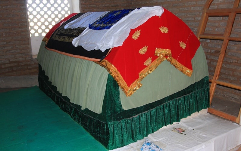 Mausoleum of Abdel Aziz Bab. 