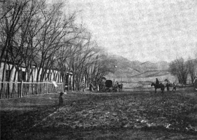Станица Абакумовская (Семиреченская область). Экспедиция профессора Василия Сапожникова «Из Томска в Семиречье». Фотография В. Сапожникова. 1904 г.