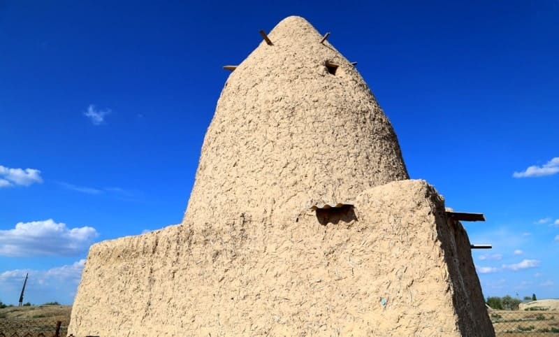 Kulak Ata Mausoleum is located at an altitude of 326 m. a. s. l. Photograph from 2008.