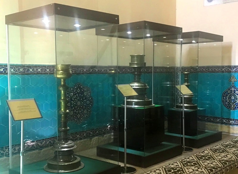 Lamps in the mausoleum of Ahmed Yasawi. Photo by Alexander Petrov.