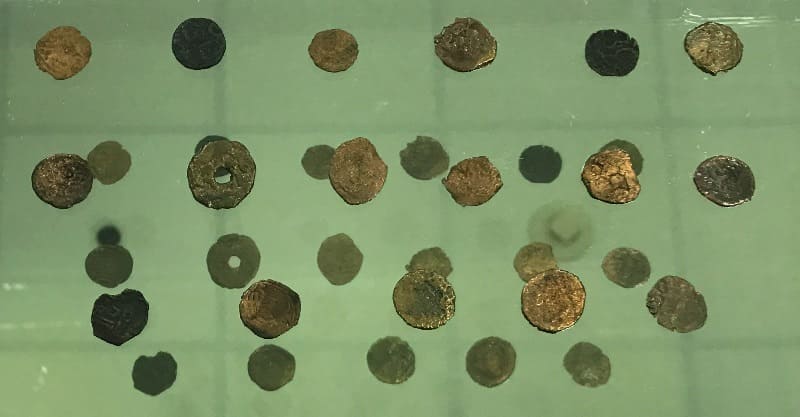 Copper coins, 1360-1366. Minted by Sarai Al-Jadid.