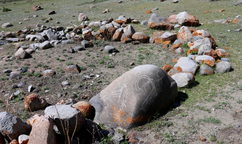 The burial ground is a ancient  settlement with a fragment of a cave painting.