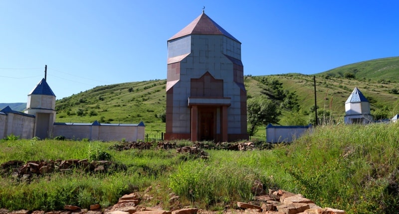 Mausoleum of Kos Ana.