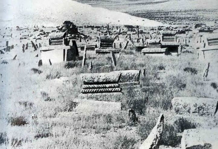 Necropolis of Hanga Baba. 1973. Mendikulov. "Monuments of Folk Architecture of Western Kazakhstan". Alma-Ata, Oner, 1987.