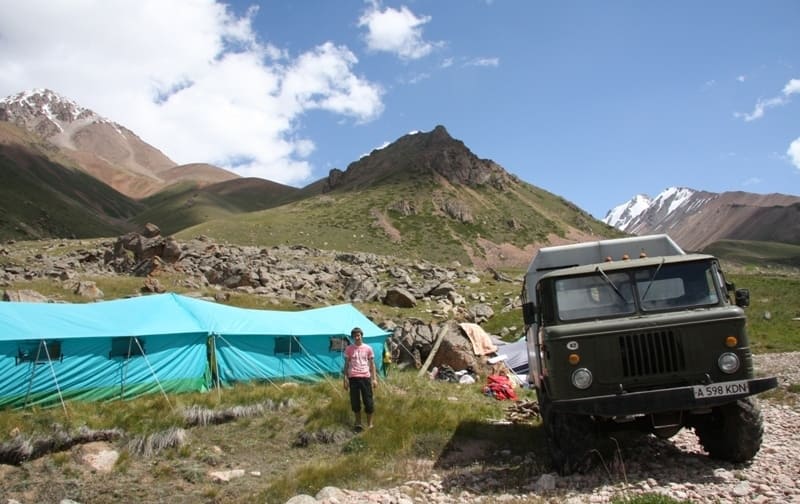 Автотреккинг в горах Северного Тянь-Шаня. Алматинская область.
