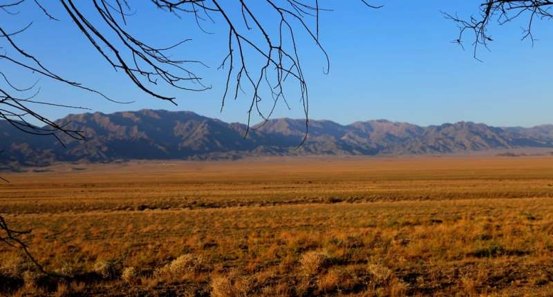 Altyn-Emel Range has a complex hydrography, represented by a large number of large and small rivers, which are characterized by the high moisture content of range, its geographical location, and its proximity to higher, eternal glaciers of Dzhungar Alatau Mountains.