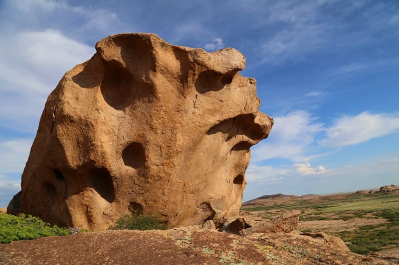 At summit of highest mountain in range, Bektau Ata, there are round lakes.