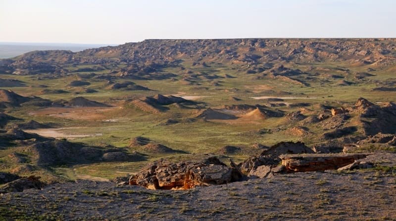 Zheltau Mountains. Northern Cliff of the Ustyurt Plateau. Northeastern Mangystau and southeastern Atyrau Regions.